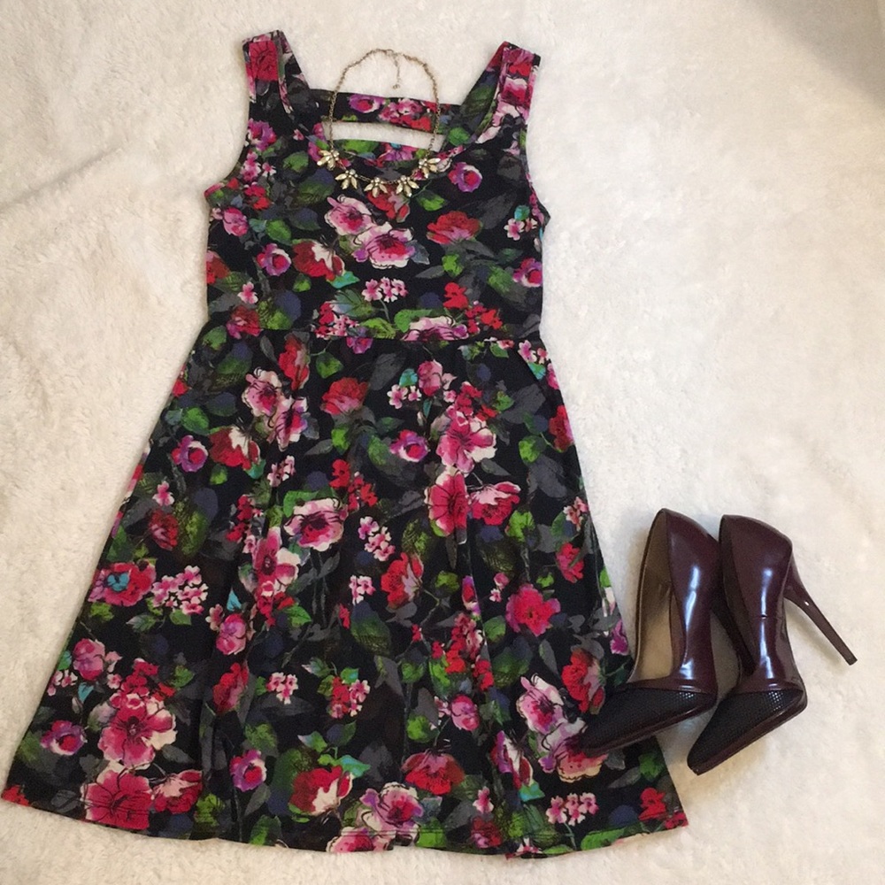 Xhilaration S Dress